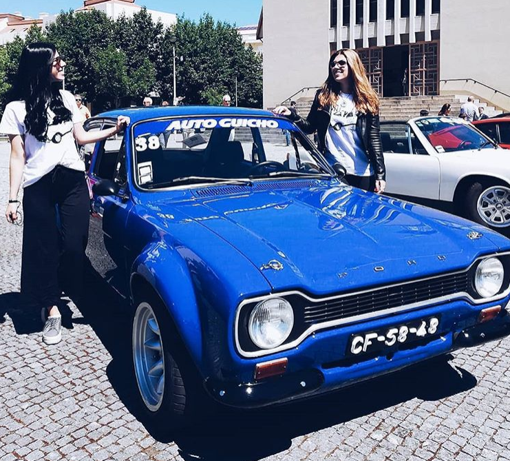 Vintage car and printed T-shirts — reference photography
